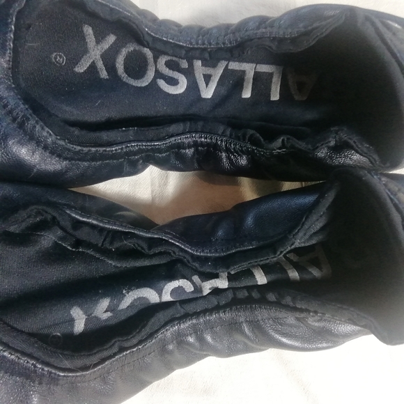 Ballasox black foldable ballet flats size 7? 📦11. - Picture 7 of 9
